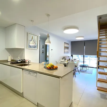 Appartement Impresionante Y Lujoso Atico En Flamenca *