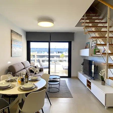 Impresionante Y Lujoso Atico En Flamenca Apartment *